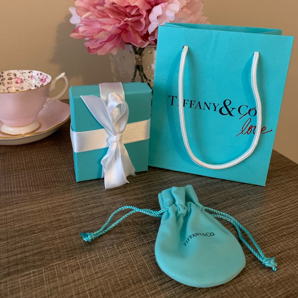 Tiffany bag, box and dust bag